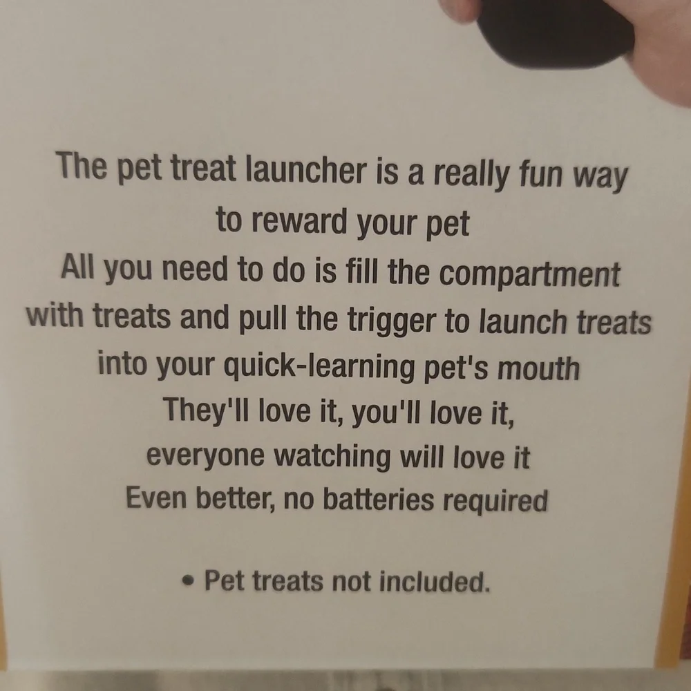 Pet Treat Launcher